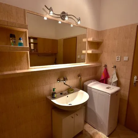 Privat Bea Apartment Podturen Exterior photo